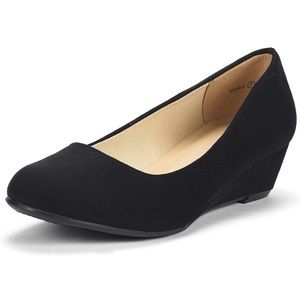NWT Dream Pairs black suede wedge shoes size 8